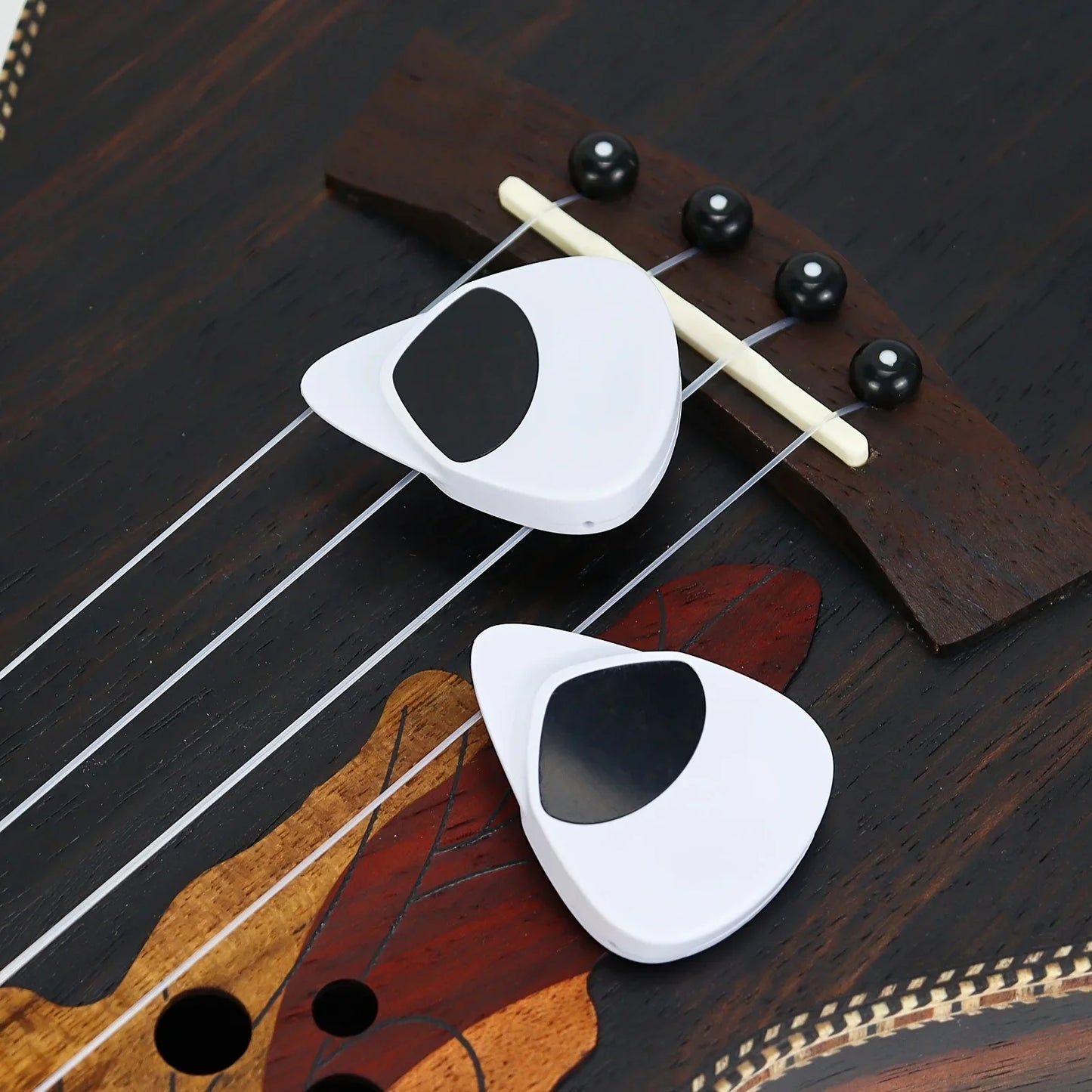 Ultimate Guitar Tuner Pick